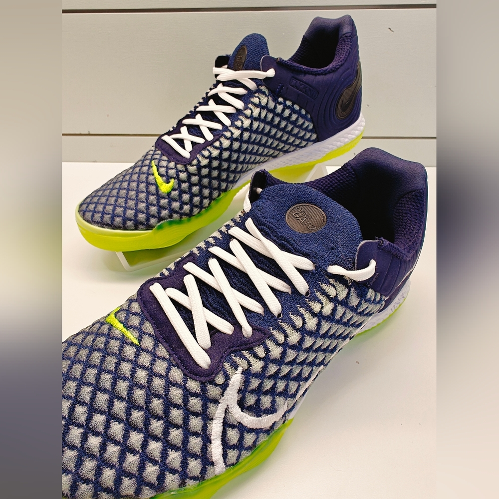 Nike React Gato Blackened Blue Volt Indoor Court Soccer Shoes Futsal Men's 6.5 - Picture 2 of 11